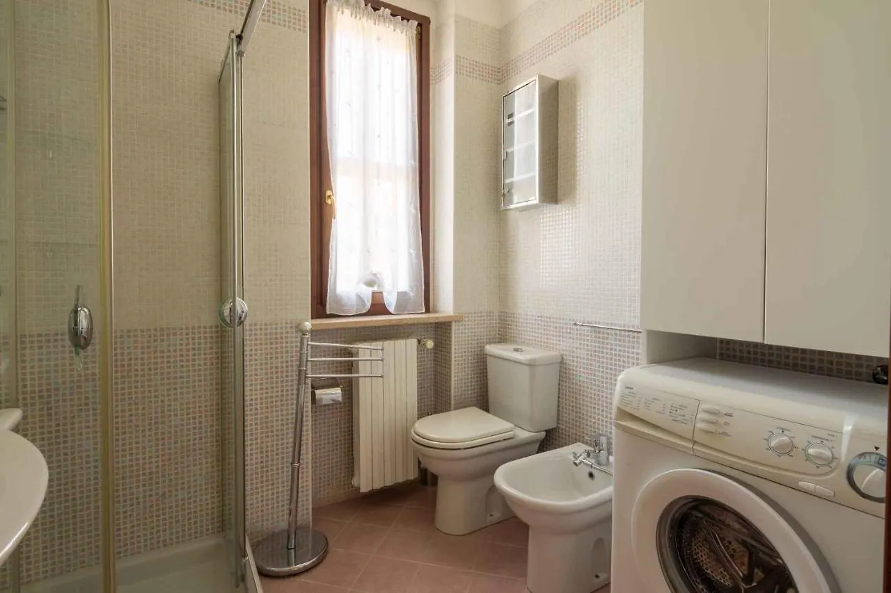 Apartment In Lazise - Gardasee 44905 Itálie